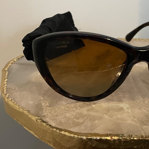 NIB CHANEL ACETATE BROWN GOLD CC LOGO CRYSTAL SUNGLASSES SUNNIES main image 3